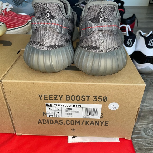 Beluga Yeezy 2.0 (SOLD) - Picture 4 of 4